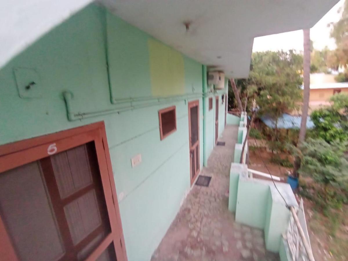 Sri Shankaraa Guest House Tiruvannāmalai Εξωτερικό φωτογραφία
